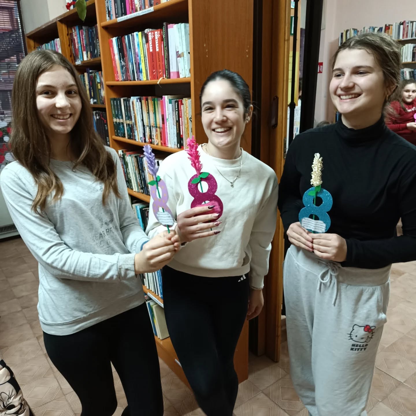 Креативна осмомартовска радионица