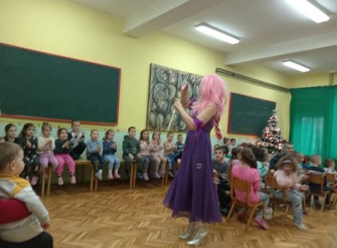 Дани дечјег стваралаштва – представа „Велика крађа играчака“