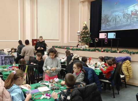 Дани дечјег стваралаштва: Креативна новогодишња радионица